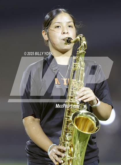 Thumbnail 1 in Grand Saline vs Cooper photogallery.