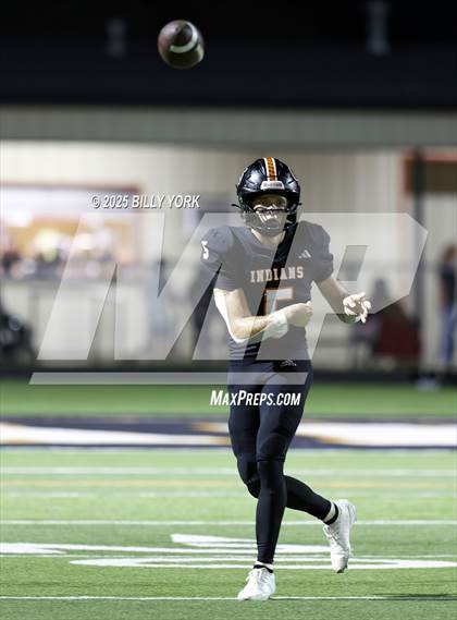 Thumbnail 1 in Grand Saline vs Cooper photogallery.