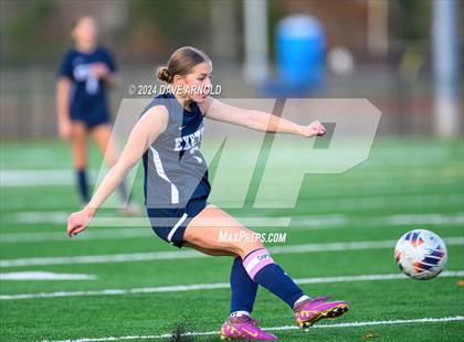 Thumbnail 1 in Exeter vs. Timberlane (NHIAA Division 1 Quarterfinal) photogallery.