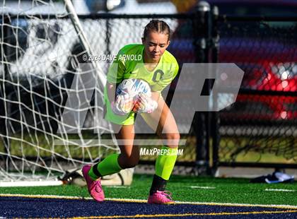 Thumbnail 1 in Exeter vs. Timberlane (NHIAA Division 1 Quarterfinal) photogallery.