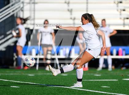 Thumbnail 3 in Exeter vs. Timberlane (NHIAA Division 1 Quarterfinal) photogallery.