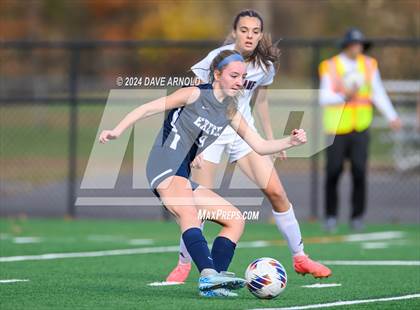 Thumbnail 1 in Exeter vs. Timberlane (NHIAA Division 1 Quarterfinal) photogallery.