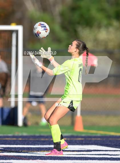 Thumbnail 3 in Exeter vs. Timberlane (NHIAA Division 1 Quarterfinal) photogallery.