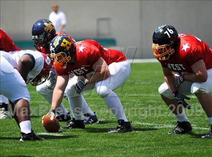 Thumbnail 3 in Michigan HS Football Coaches Association All-Star Game photogallery.