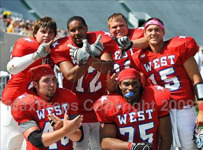 Thumbnail 2 in Michigan HS Football Coaches Association All-Star Game photogallery.