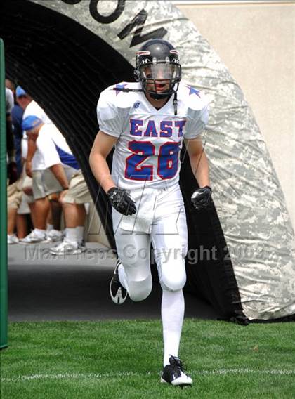 Thumbnail 1 in Michigan HS Football Coaches Association All-Star Game photogallery.
