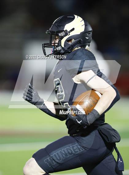 Thumbnail 1 in Mountain Crest vs. Desert Hills (UHSAA 4A Semifinal) photogallery.