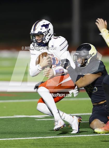 Thumbnail 1 in Mountain Crest vs. Desert Hills (UHSAA 4A Semifinal) photogallery.