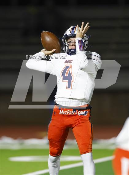 Thumbnail 3 in Mountain Crest vs. Desert Hills (UHSAA 4A Semifinal) photogallery.