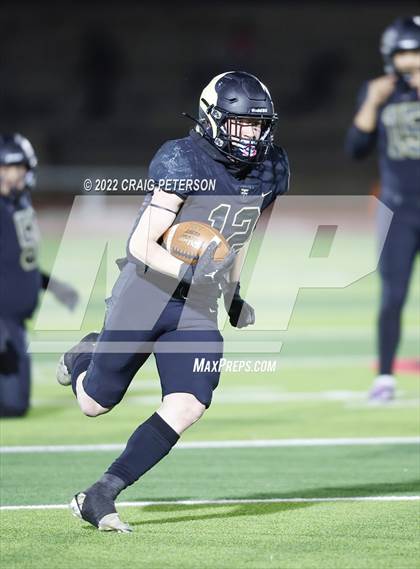 Thumbnail 3 in Mountain Crest vs. Desert Hills (UHSAA 4A Semifinal) photogallery.