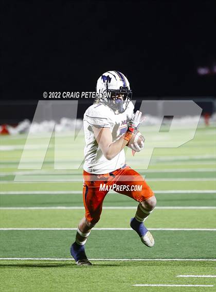 Thumbnail 3 in Mountain Crest vs. Desert Hills (UHSAA 4A Semifinal) photogallery.
