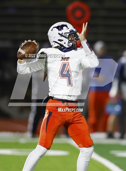 Thumbnail 2 in Mountain Crest vs. Desert Hills (UHSAA 4A Semifinal) photogallery.