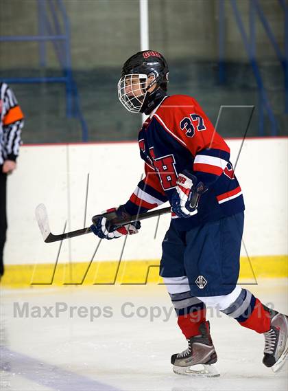 Thumbnail 3 in Long Beach vs Cold Spring Harbor photogallery.