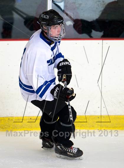 Thumbnail 1 in Long Beach vs Cold Spring Harbor photogallery.