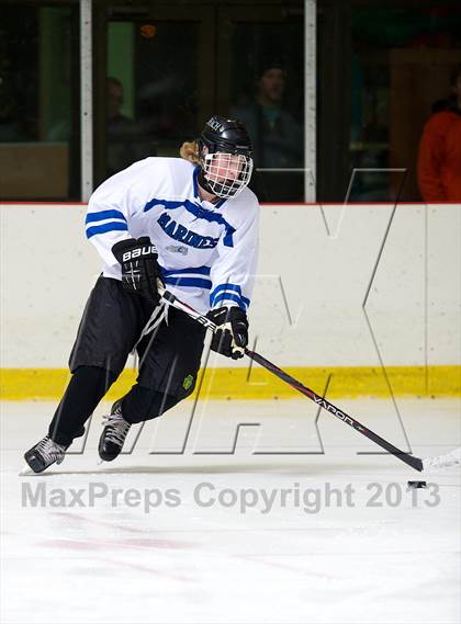 Thumbnail 3 in Long Beach vs Cold Spring Harbor photogallery.