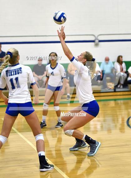 Thumbnail 1 in Village Christian vs. Pleasant Grove (Durango Fall Classic) photogallery.