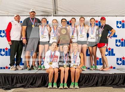 Thumbnail 1 in UIL Girls Cross Country Finals (Awards) photogallery.