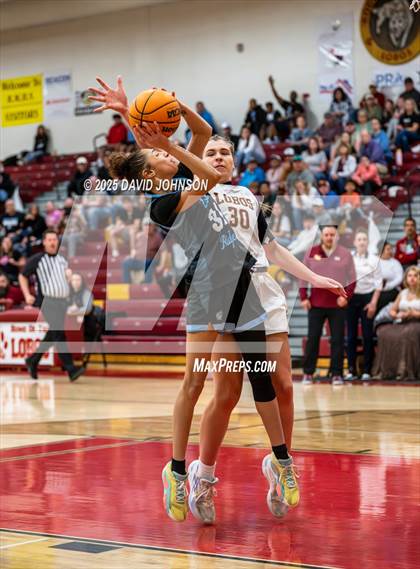 Thumbnail 3 in Rocky Mountain vs. Vista Ridge (CHSAA 6A Round 2) photogallery.