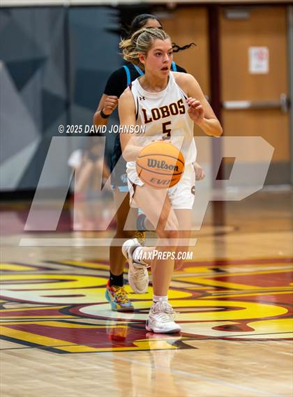 Thumbnail 3 in Rocky Mountain vs. Vista Ridge (CHSAA 6A Round 2) photogallery.