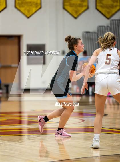 Thumbnail 3 in Rocky Mountain vs. Vista Ridge (CHSAA 6A Round 2) photogallery.