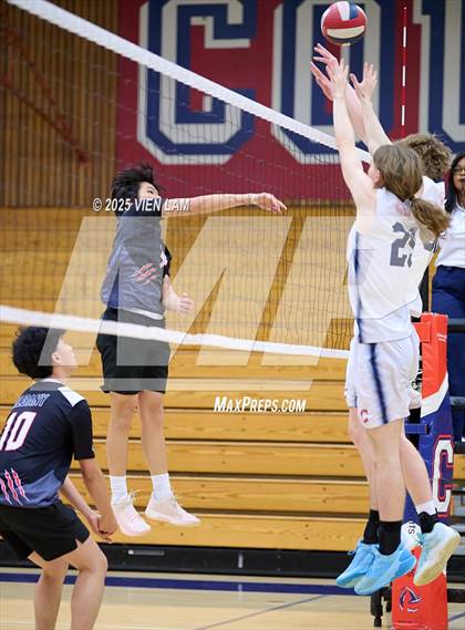 Thumbnail 3 in Albany @ Campolindo photogallery.