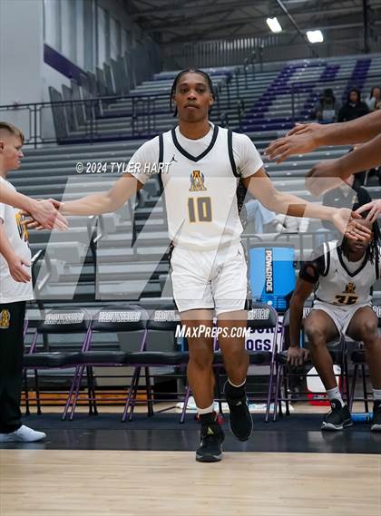 Thumbnail 1 in Fort Wayne Blackhawk Christian vs. Avon (Sneakers for Santa Shootout) photogallery.