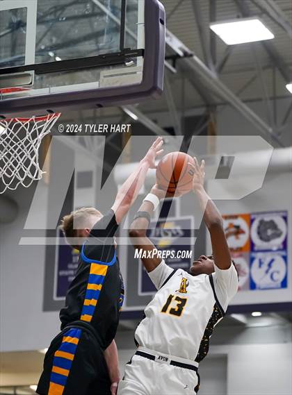 Thumbnail 2 in Fort Wayne Blackhawk Christian vs. Avon (Sneakers for Santa Shootout) photogallery.