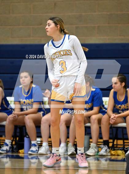 Thumbnail 3 in Faith Christian vs. Sutter (Sutter Tournament) photogallery.