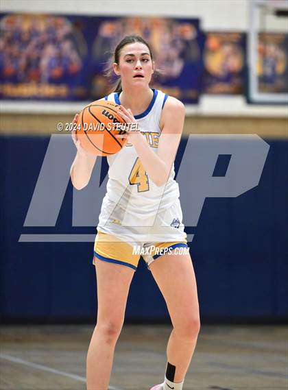 Thumbnail 3 in Faith Christian vs. Sutter (Sutter Tournament) photogallery.