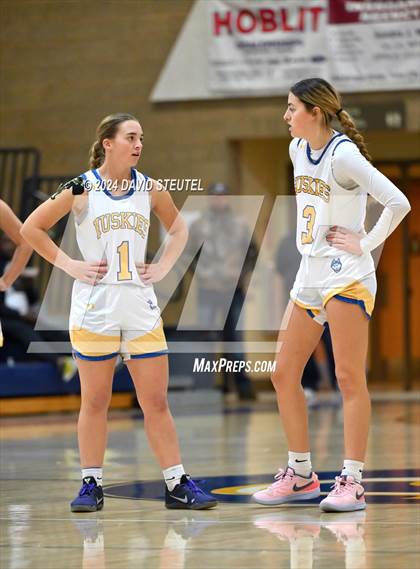 Thumbnail 1 in Faith Christian vs. Sutter (Sutter Tournament) photogallery.