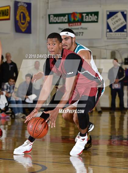 Thumbnail 2 in James Logan vs. Sheldon (65th Gridley Invitational) photogallery.