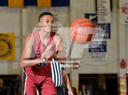 Thumbnail 3 in James Logan vs. Sheldon (65th Gridley Invitational) photogallery.