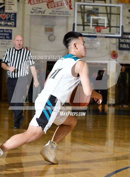 Thumbnail 3 in James Logan vs. Sheldon (65th Gridley Invitational) photogallery.