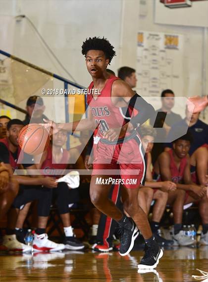 Thumbnail 2 in James Logan vs. Sheldon (65th Gridley Invitational) photogallery.