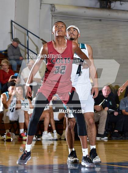 Thumbnail 2 in James Logan vs. Sheldon (65th Gridley Invitational) photogallery.