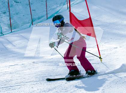 Thumbnail 3 in NYSPHSAA Section V Class A &B Giant Slalom Final (First Run) photogallery.