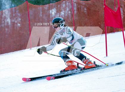 Thumbnail 1 in NYSPHSAA Section V Class A &B Giant Slalom Final (First Run) photogallery.