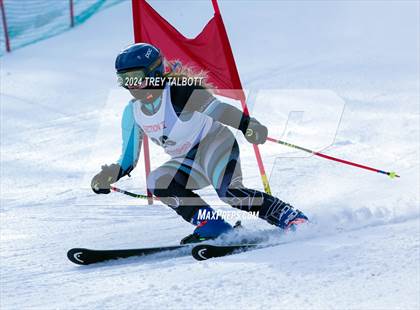Thumbnail 3 in NYSPHSAA Section V Class A &B Giant Slalom Final (First Run) photogallery.