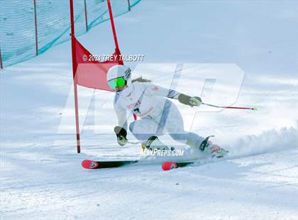Thumbnail 1 in NYSPHSAA Section V Class A &B Giant Slalom Final (First Run) photogallery.