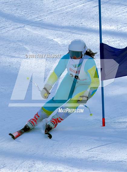 Thumbnail 3 in NYSPHSAA Section V Class A &B Giant Slalom Final (First Run) photogallery.