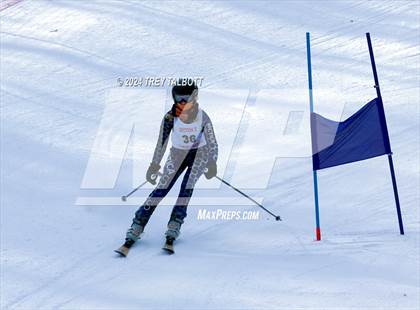 Thumbnail 3 in NYSPHSAA Section V Class A &B Giant Slalom Final (First Run) photogallery.