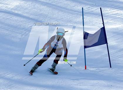 Thumbnail 3 in NYSPHSAA Section V Class A &B Giant Slalom Final (First Run) photogallery.