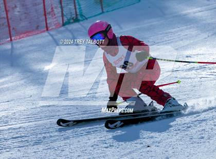 Thumbnail 3 in NYSPHSAA Section V Class A &B Giant Slalom Final (First Run) photogallery.