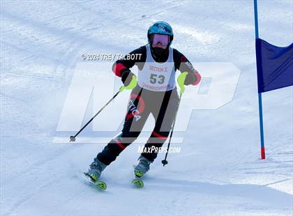 Thumbnail 1 in NYSPHSAA Section V Class A &B Giant Slalom Final (First Run) photogallery.