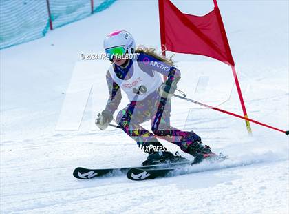 Thumbnail 1 in NYSPHSAA Section V Class A &B Giant Slalom Final (First Run) photogallery.