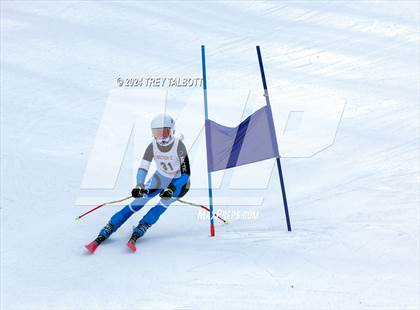 Thumbnail 1 in NYSPHSAA Section V Class A &B Giant Slalom Final (First Run) photogallery.