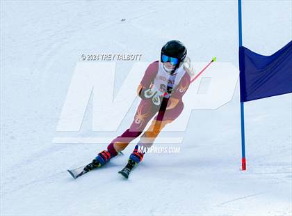 Thumbnail 3 in NYSPHSAA Section V Class A &B Giant Slalom Final (First Run) photogallery.