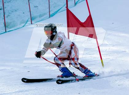 Thumbnail 2 in NYSPHSAA Section V Class A &B Giant Slalom Final (First Run) photogallery.