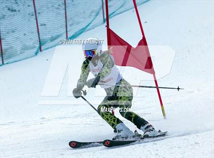 Thumbnail 2 in NYSPHSAA Section V Class A &B Giant Slalom Final (First Run) photogallery.