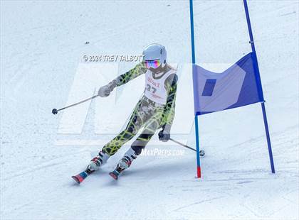 Thumbnail 1 in NYSPHSAA Section V Class A &B Giant Slalom Final (First Run) photogallery.